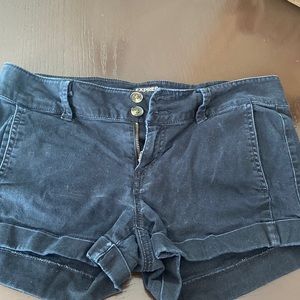 Women’s Size 6 Express Shorts. Black